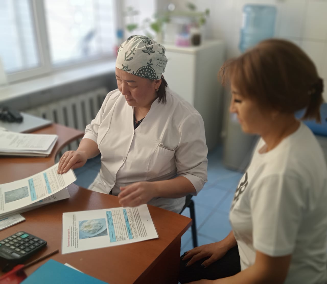 Балабақша емдәмбикесінің ата-аналарға үй жағдайында балаларды дұрыс тамақтандыру туралы кеңесі